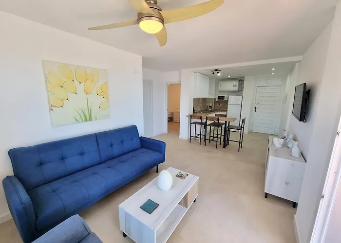 Barbados And Pool פואנגירולה